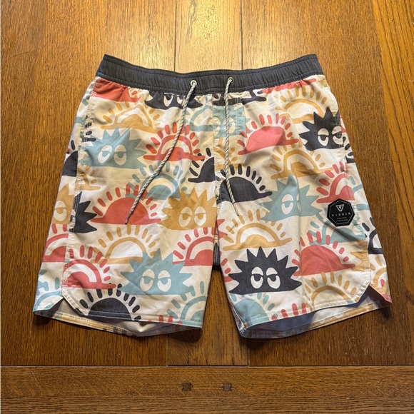 VISSLA Black and White Swim Shorts - Picture 1 of 2